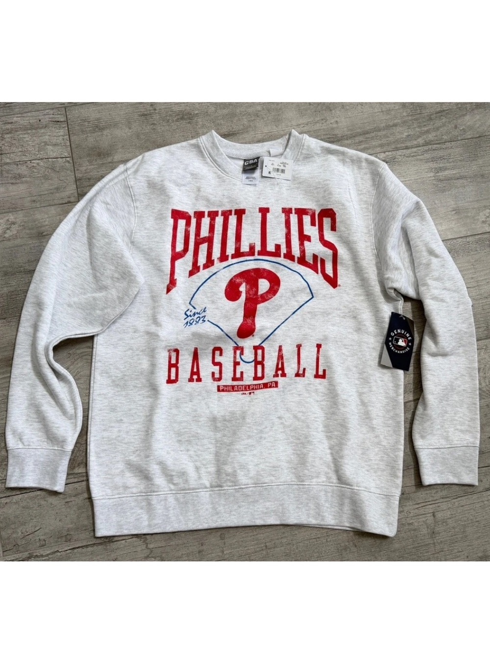 Philadelphia Phillies Genuine Team Merch Crewneck Sweatshirt MLB NWT Sz L